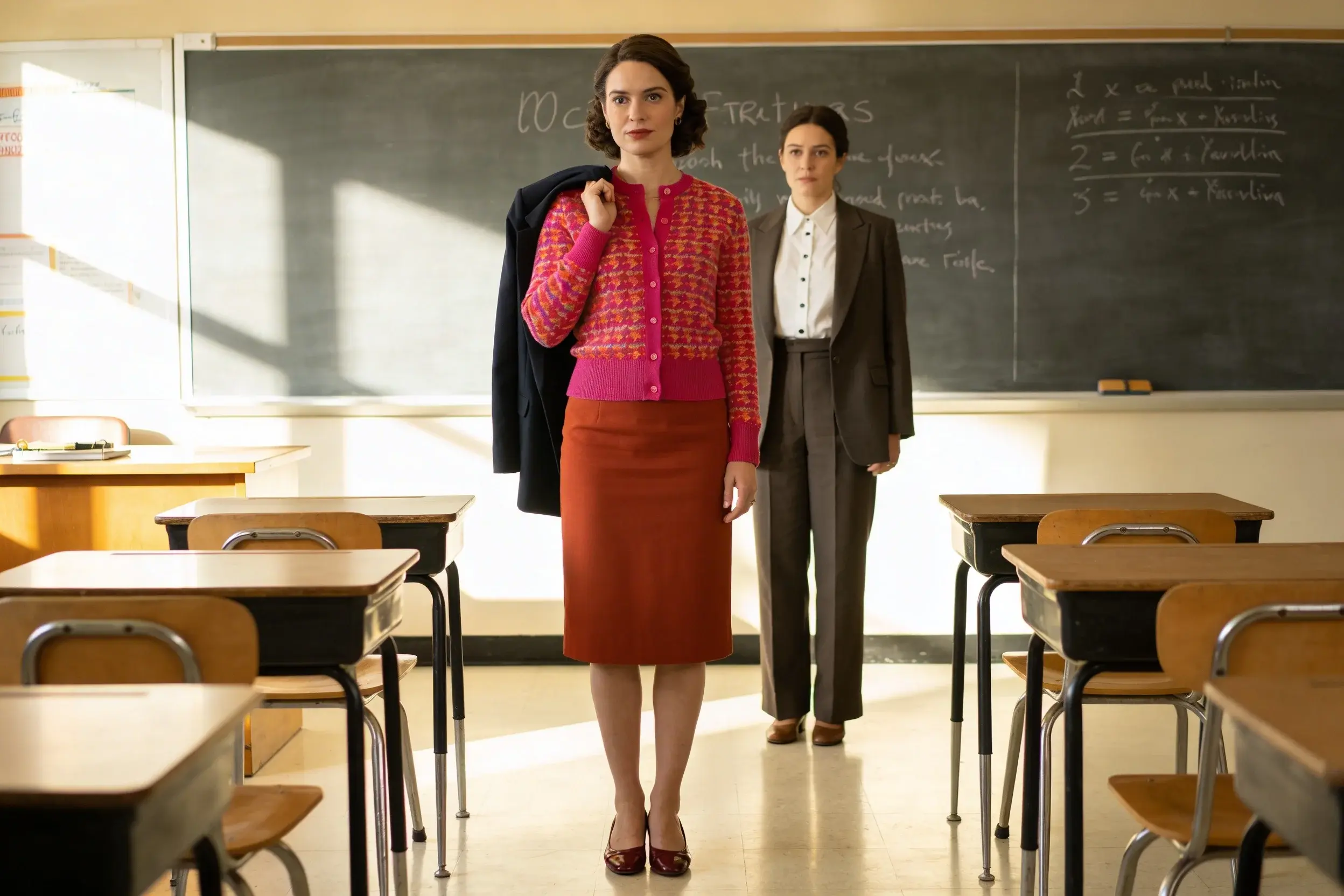 7 90s Teacher Outfits You’Ll Want to Recreate Now